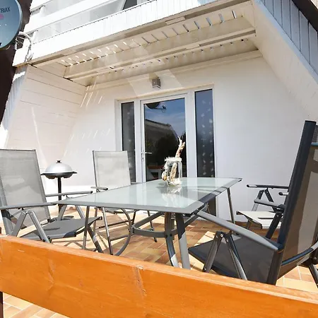 Finnhuette Carolin גאגר